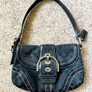 Coach small black purse - classic hand bag -
